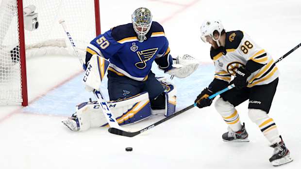 bruins-blues-game-3.jpg